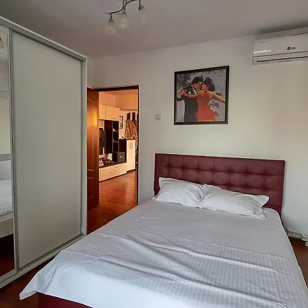 Apartment Zenia Piata Ovidiu Apartament