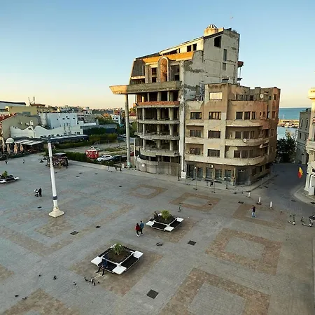 Zenia Piata Ovidiu Apartament Apartment
